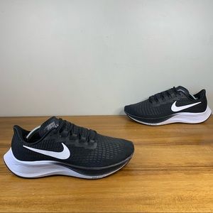 Nike Air Zoom Pegasus 37 Mens Running Shoe Sneaker
Size 11